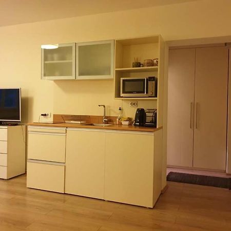Studio 77 Belgrad Exteriör bild