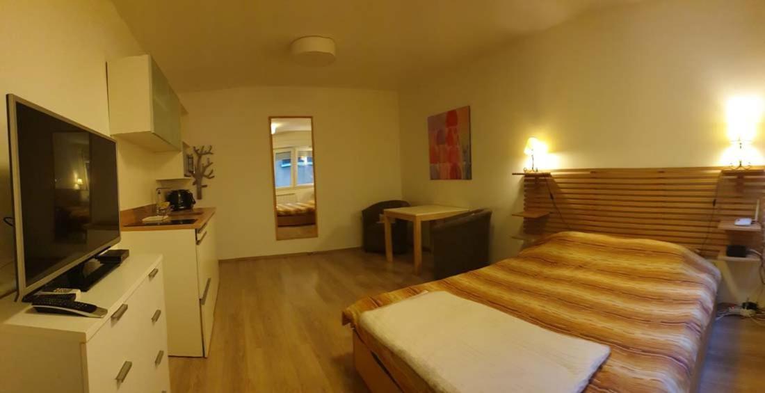 Studio 77 Belgrad Exteriör bild