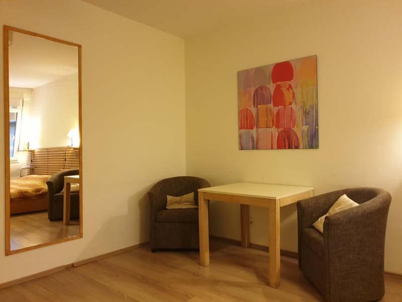 Studio 77 Belgrad Exteriör bild